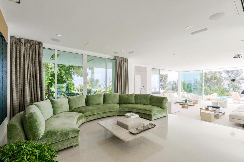 modern hollywood hills home for events